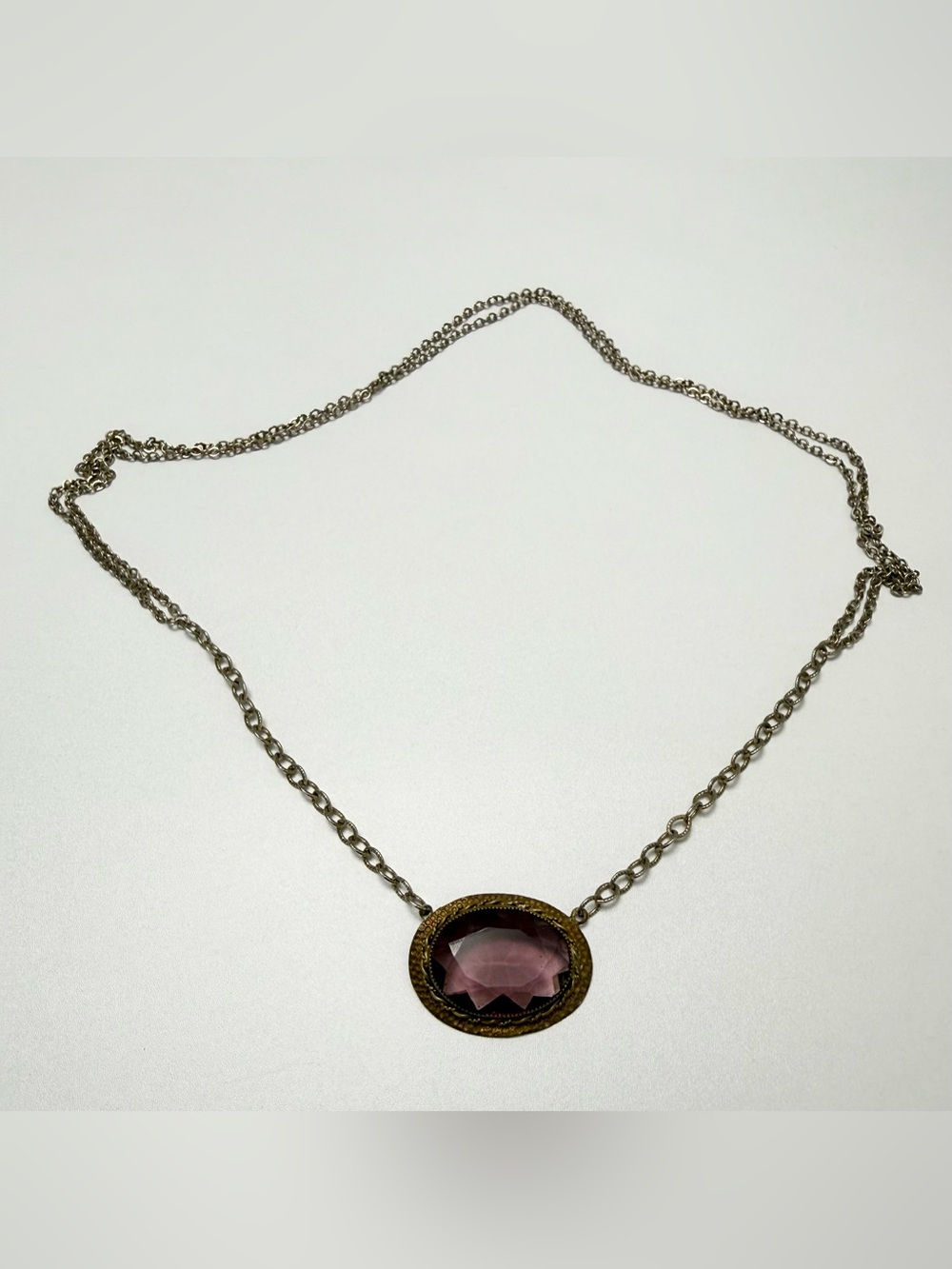 Vintage Victorian Oval Purple Amethyst Czech Glass Solitaire Pendant Necklace